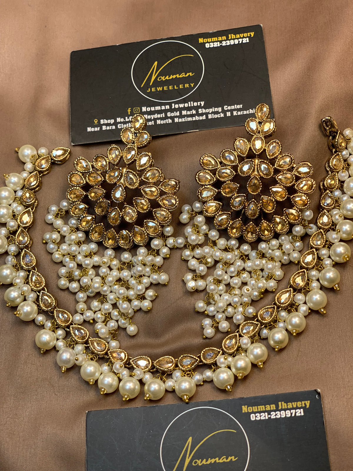 Antique Gold Kundan Pearl Statement Jewellery Set