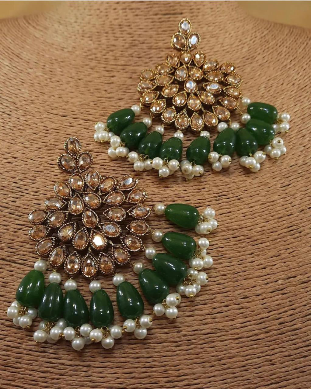 Gold Emerald Green Kundan Pearl Choker Set
