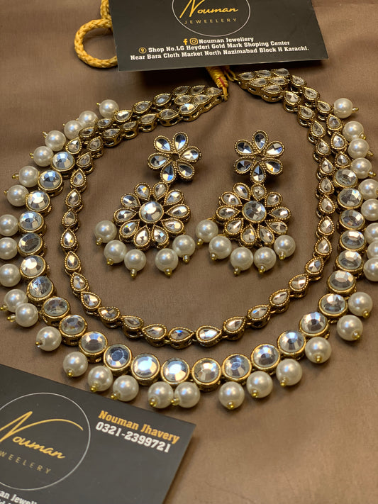 ELEGANT PEARL JEWELLERY SET