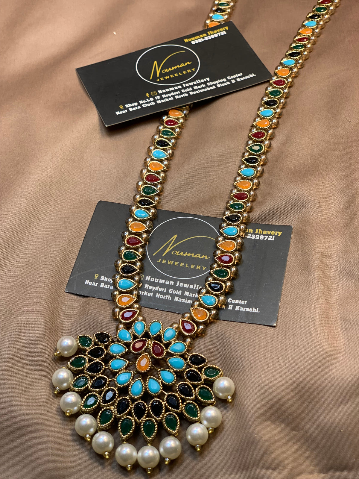 Multi Kundun Long Mala Pandant With Pearls