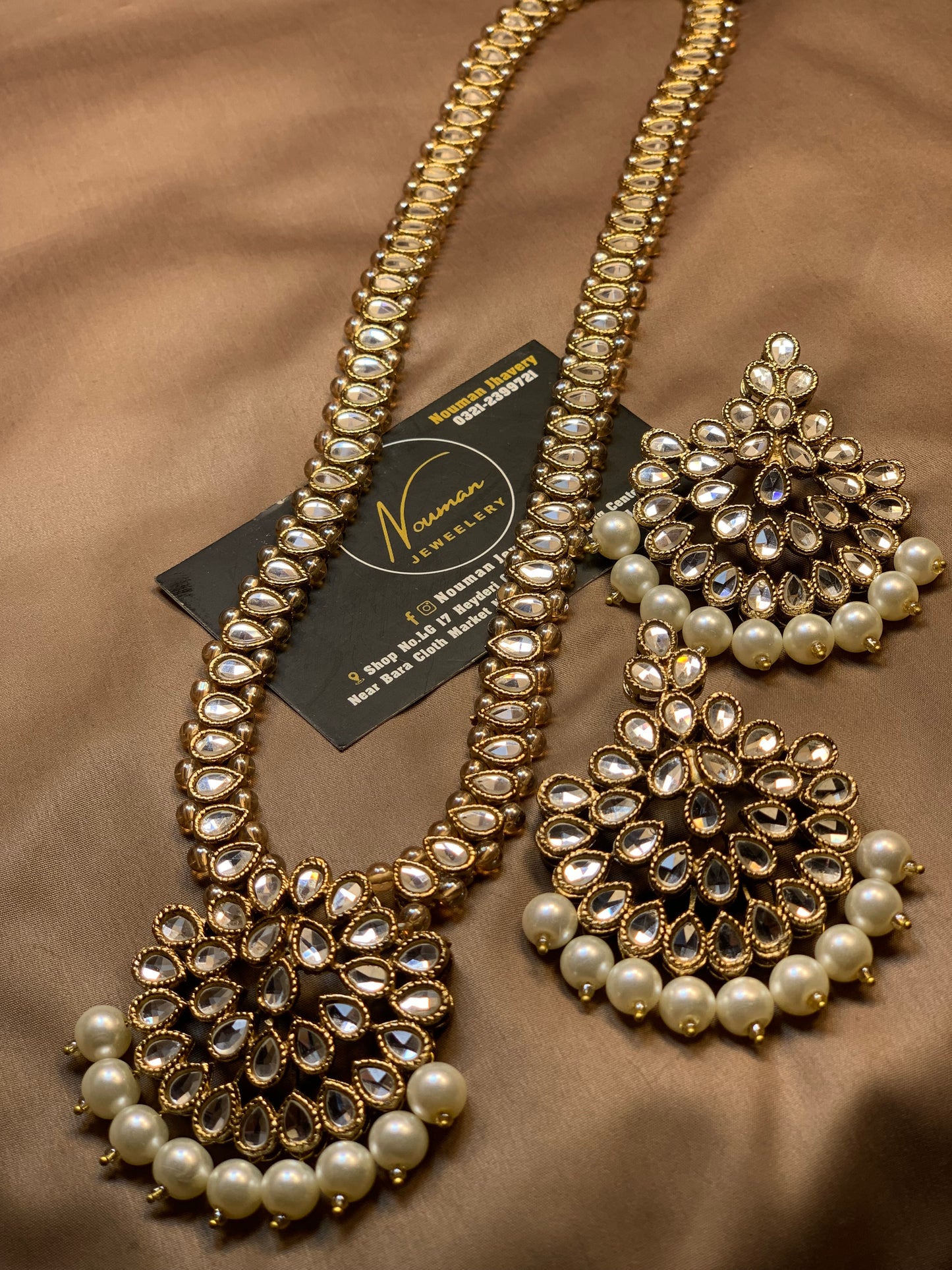 Kundun Pearl Mala Pandant Classy Jewellery Set