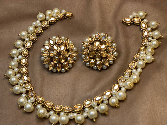 Kundan Champagne Gold Pearl Elegant Timeless