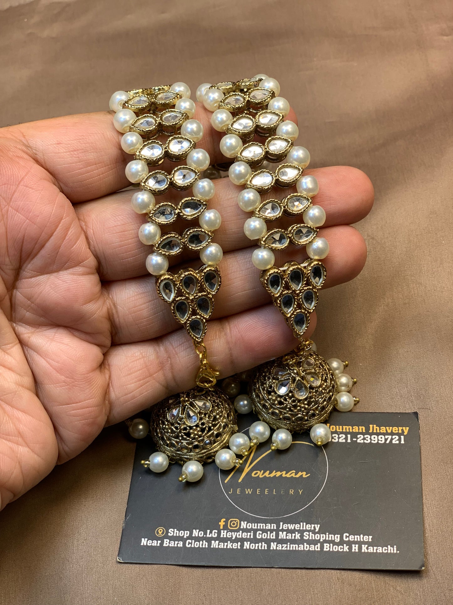 Royal Pearl Kundan Bracelet With Open Able