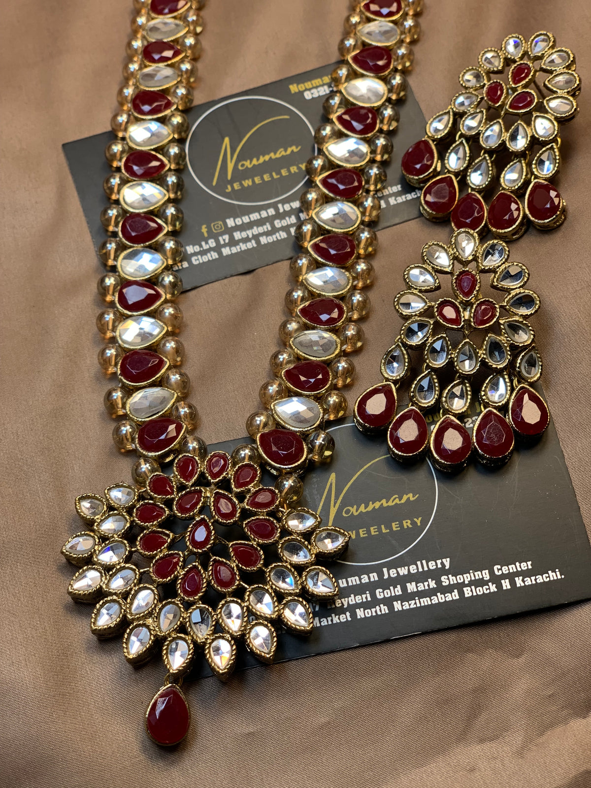 Gorgeous Look Kundun Maroon Ruby Mala Pendant Set
