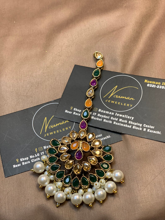 Multicolor Kundan Maang Tikka