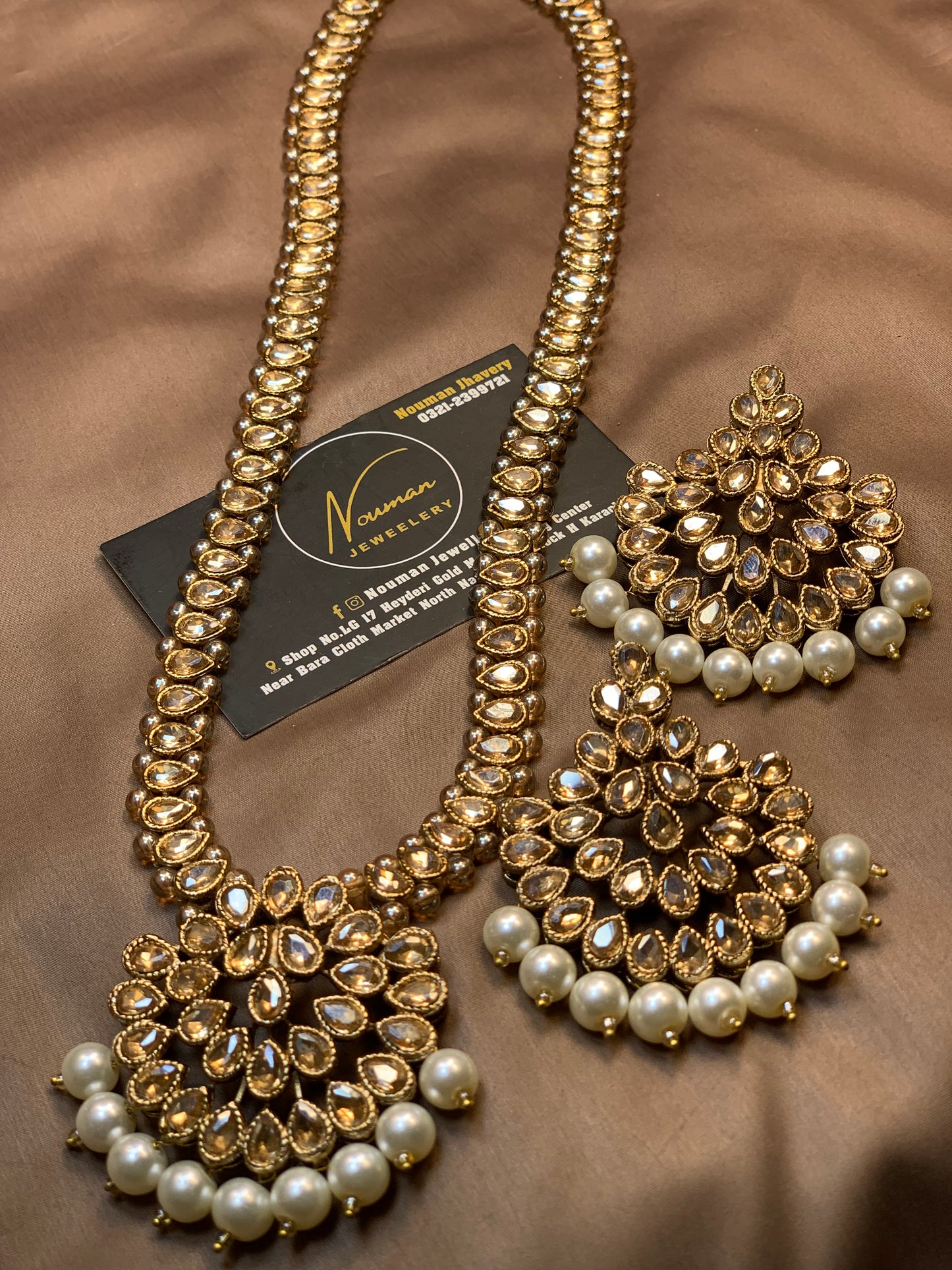 Kundun Champagne Pearl Classy Mala Pandant Jewellery Set