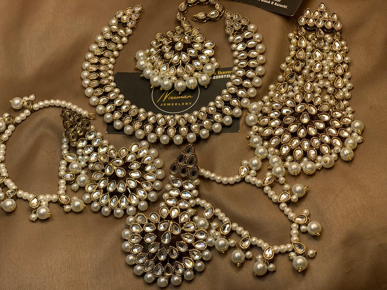 Elegant Kundan Pearl Bridal Jewellery Set