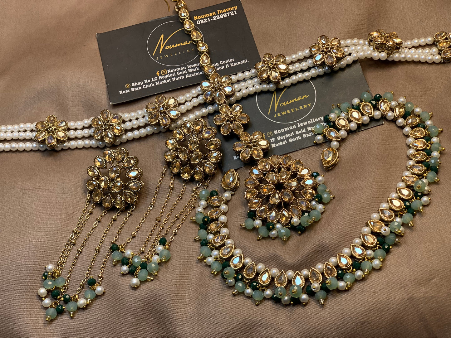 Kundan Champagne Gold Pearl Elegant Timeless Classy Necklaces Sheesh Patti Earring Set