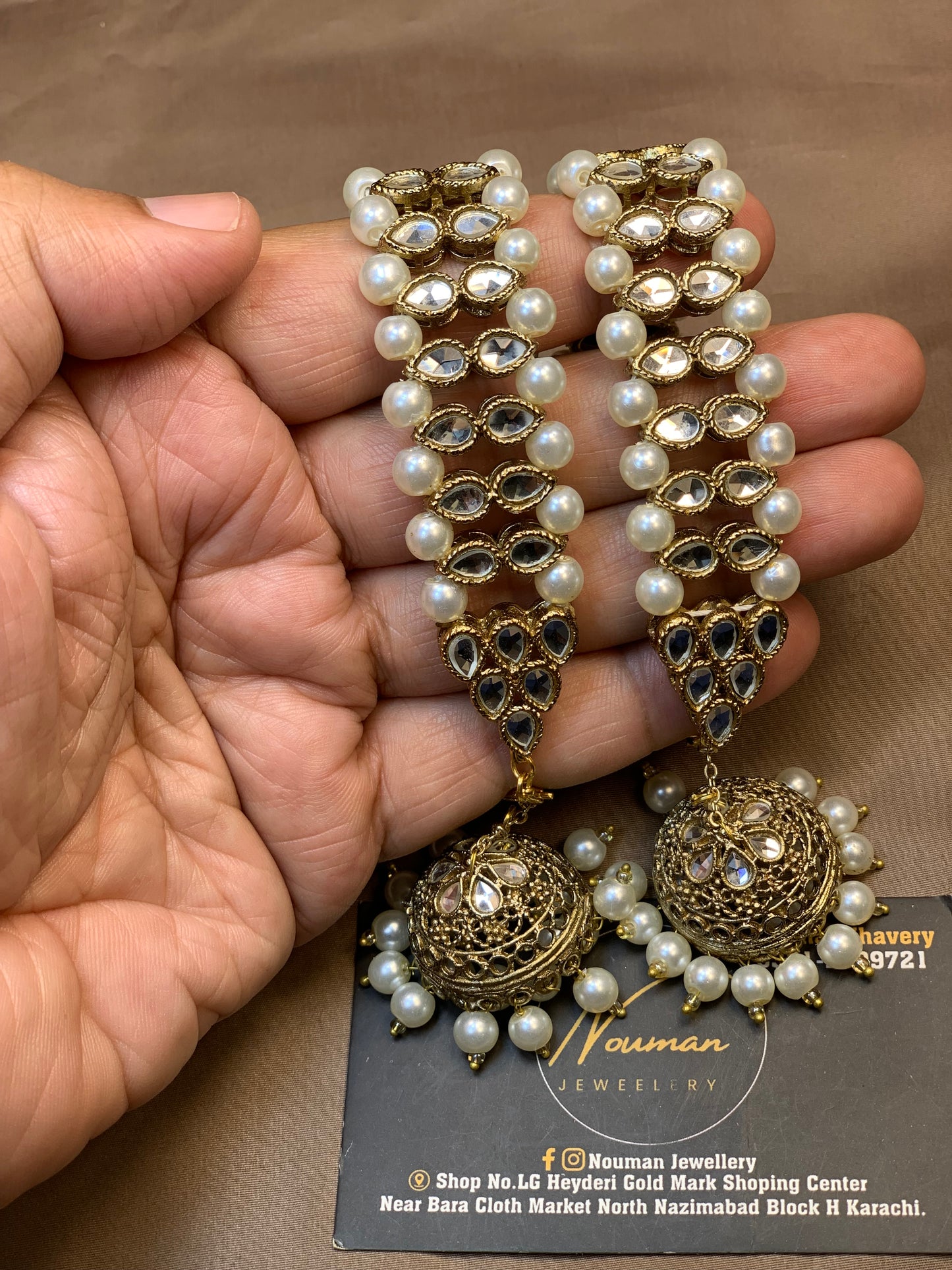 Royal Pearl Kundan Bracelet With Open Able