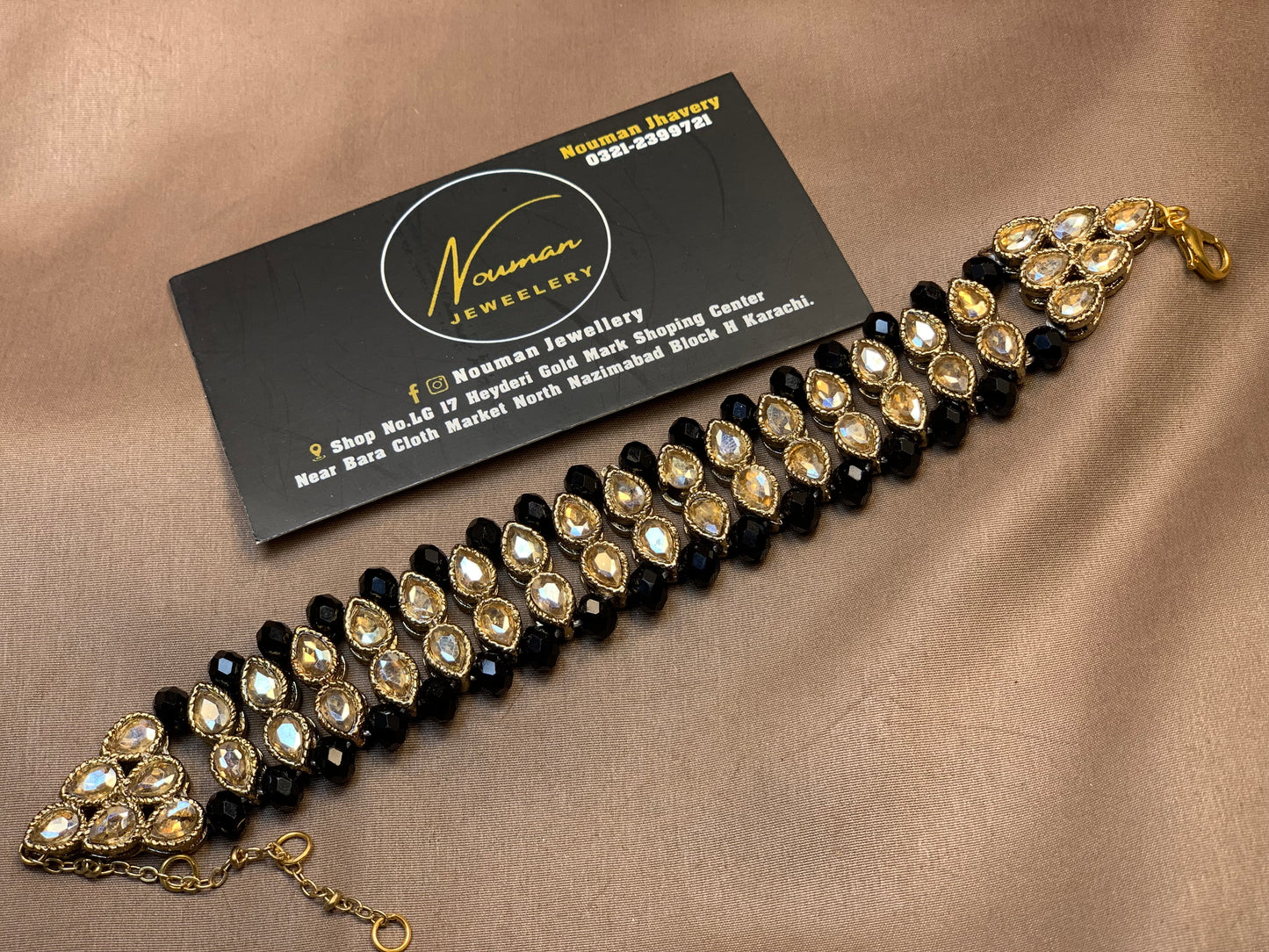 Kundan Adjustable Hand Bracelet With Black