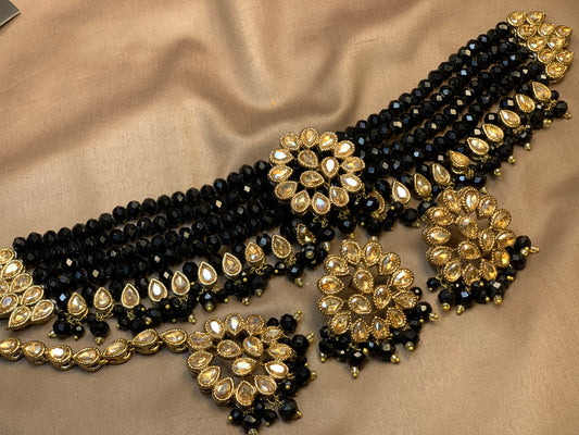 💫Exquisite Black Champagne Choker Earrings Tikka Classy Jewellery Set💫