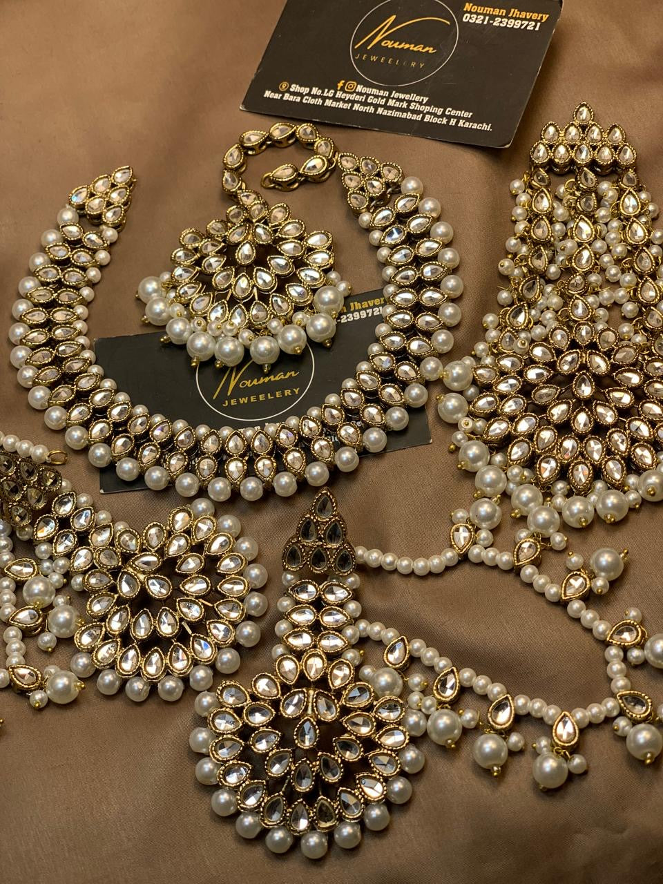 Elegant Kundan Pearl Bridal Jewellery Set