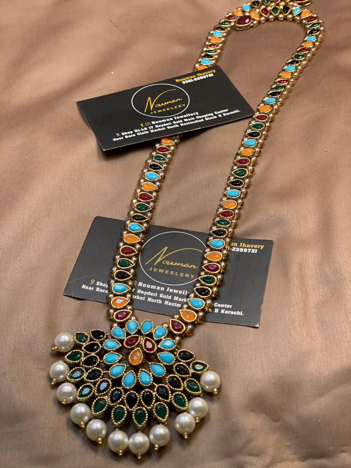 Multi Kundun Long Mala Pandant With Pearls