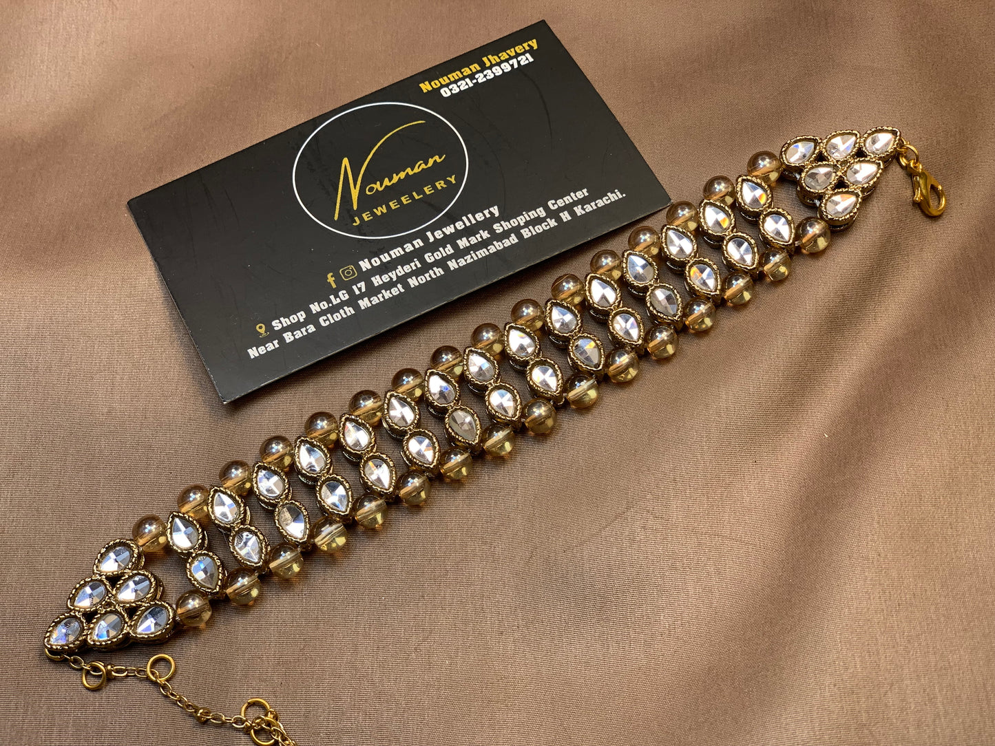 Kundan Adjustable Hand Bracelet