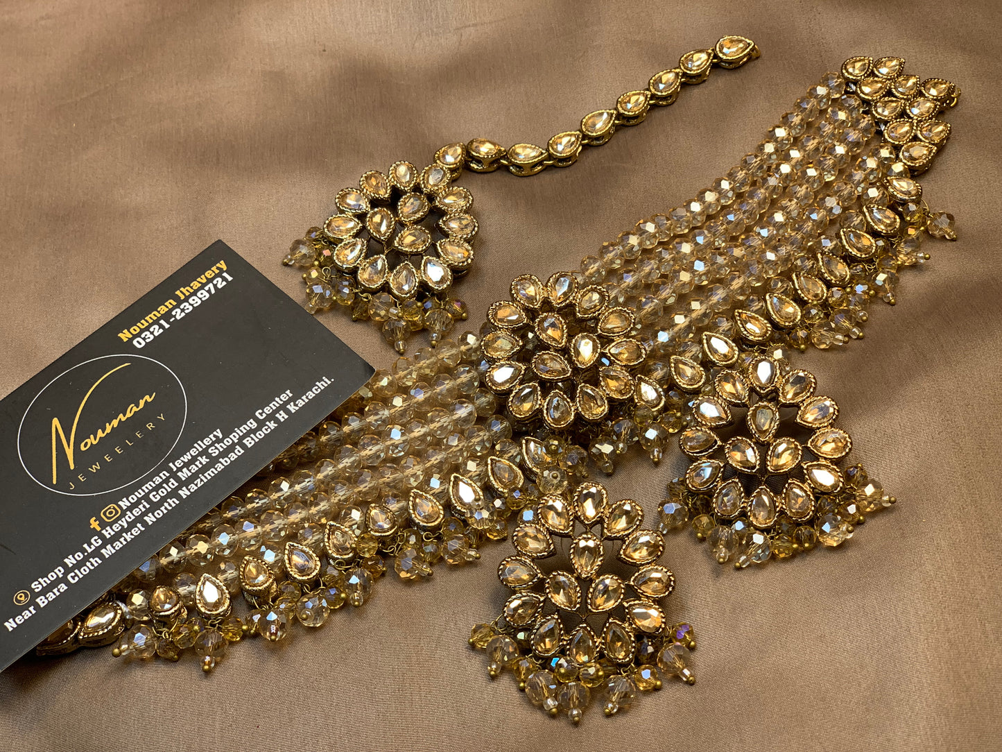 Kundan Champagne Gold Elegant Timeless Choker Earring tikka Necklace Set