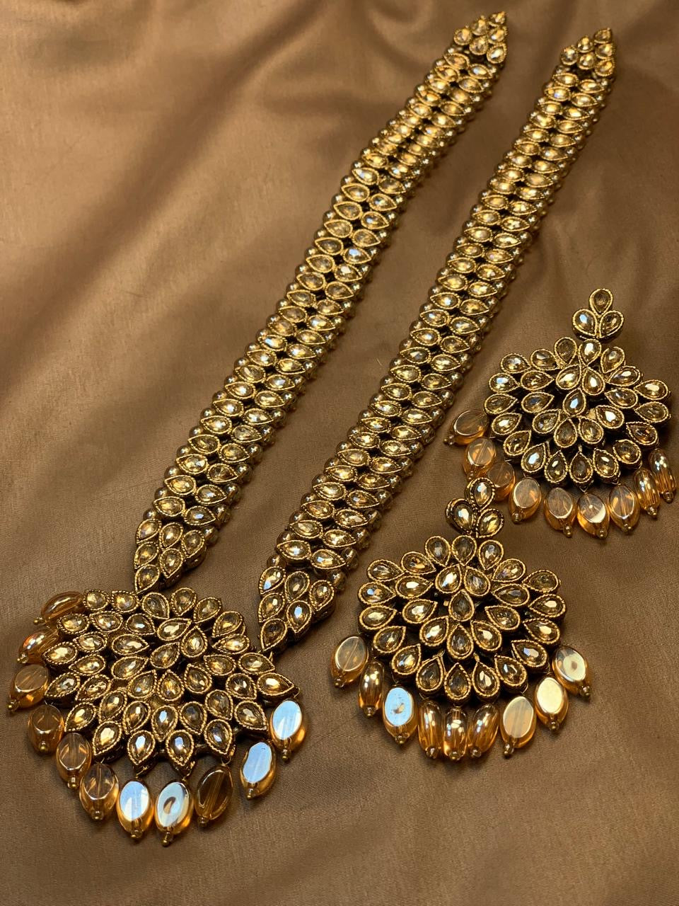 Champagne Zircon Kundan Long Maala With Statement Set