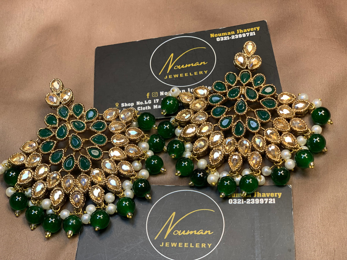 Emerald Green Antique Gold Kundan Earrings Set