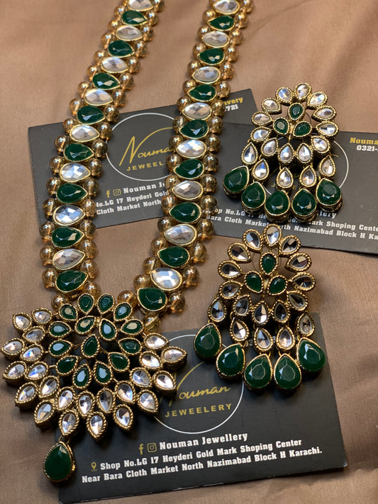 Gorgeous Look Kundun Emerald Long Mala Pendant Set