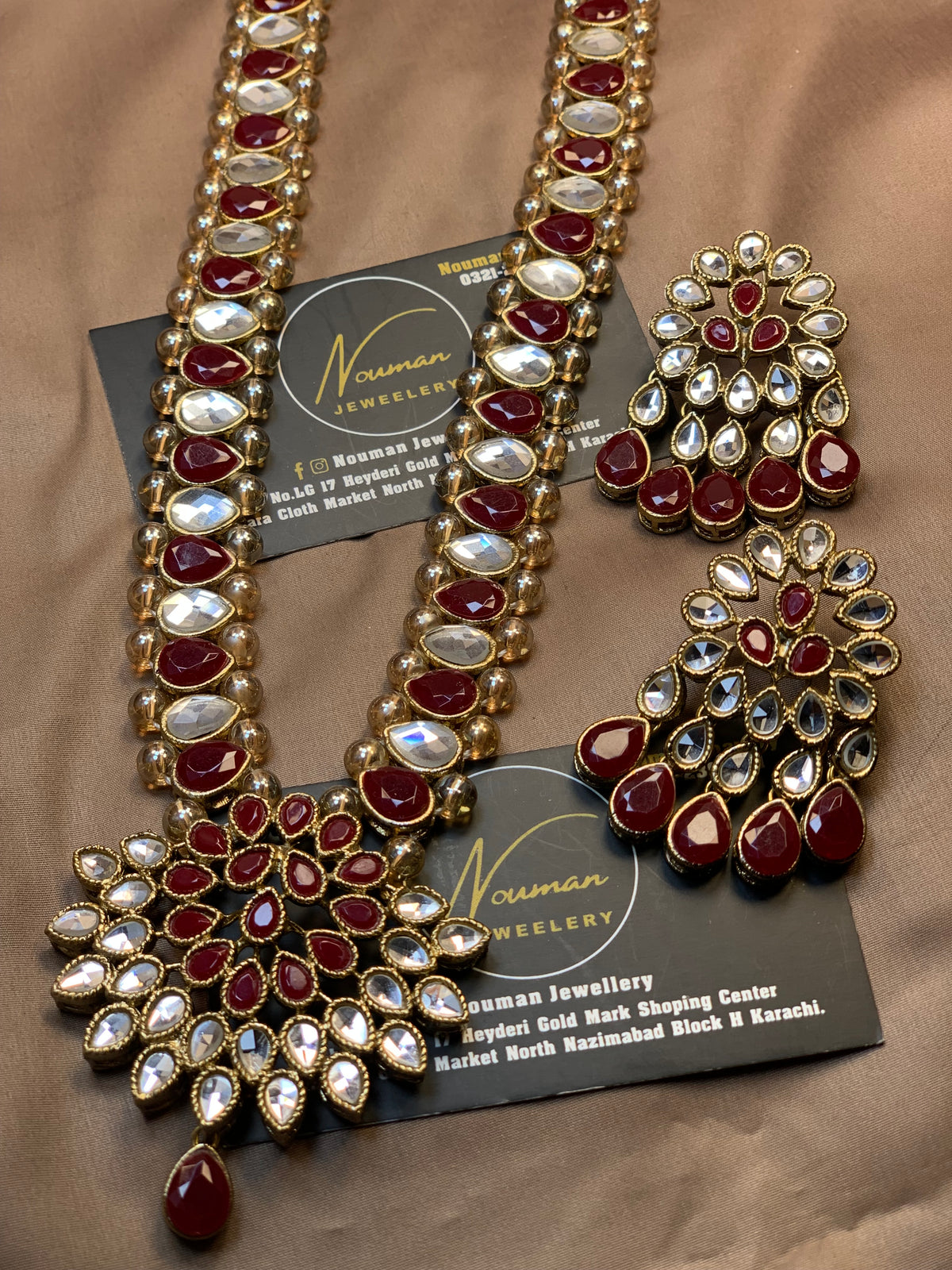 Gorgeous Look Kundun Maroon Ruby Mala Pendant Set
