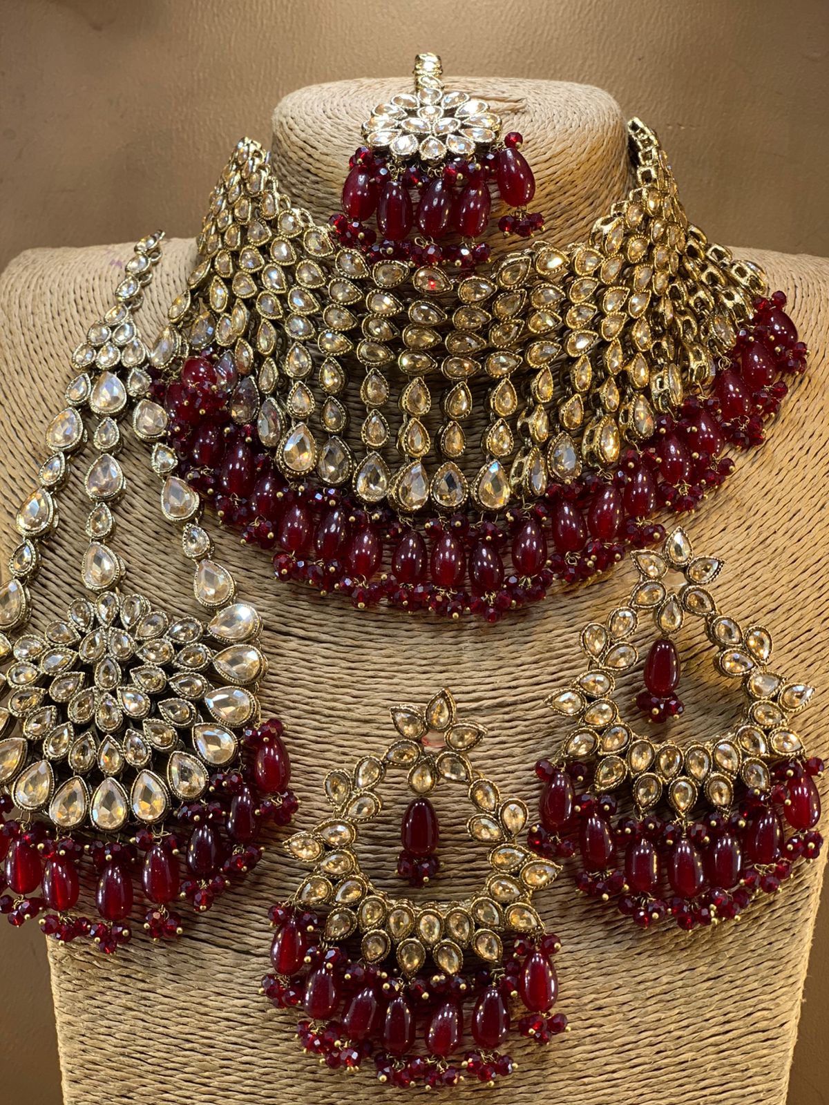 Zircon Maroon Bridal Set